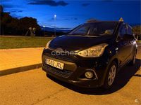 Usado Hyundai i10 66 CV (48 kW) 2015 Azul Utilitario