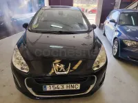 Usado Peugeot 308 Active 112 CV (82 kW) 2012 Negro Berlina