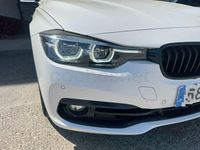 Usado BMW 330e Comfort Edition 252 HP (185 kW) 2018 Branco Sedan