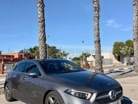Usado Mercedes A250 224 CV (164 kW) 2019 Gris / plata Berlina