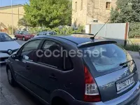 Usado Citroën C3 61 CV (44 kW) 2007 Azul Berlina
