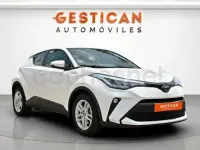 Usado Toyota C-HR Active 122 CV (89 kW) 2021 Blanco SUV