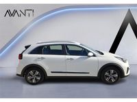 Usado Kia Niro 141 CV (103 kW) 2022 Blanco SUV