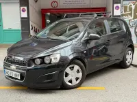 Usado Chevrolet Aveo LT 101 CV (74 kW) 2012 Negro Berlina