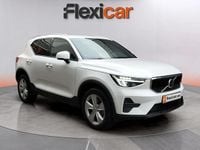 Usado Volvo XC40 Core 163 CV (119 kW) 2024 Blanco SUV