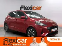 Usado Hyundai i10 63 CV (46 kW) 2025 Rojo Utilitario