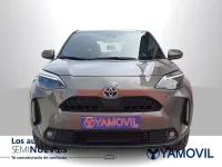 Usado Toyota Yaris Cross Style 116 CV (85 kW) 2024 Gris / plata SUV
