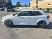 Usado Audi A3 Ambition 105 CV (77 kW) 2011 Blanco Utilitario