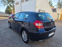 Begagnad BMW 118 122 HK (89 kW) 2006 Blå Halvkombi