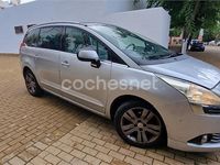Usado Peugeot 5008 Premium 112 CV (82 kW) 2012 Gris / plata Monovolumen