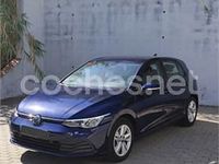 Usado VW Golf VIII Life 110 CV (80 kW) 2022 Azul Berlina