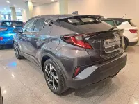 Usado Toyota C-HR Advance 140 CV (102 kW) 2023 Gris / plata SUV
