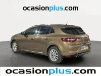 Usado Renault Mégane III Zen 132 CV (97 kW) 2016 Marrón Berlina