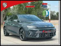 Usado Cupra Leon 150 CV (110 kW) 2024 Gris / plata Berlina
