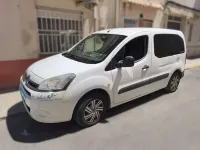 Usado Citroën Berlingo Attraction 75 CV (55 kW) 2013 Blanco Monovolumen