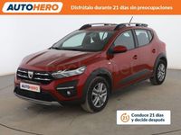 Usado Dacia Sandero Comfort 91 CV (66 kW) 2021 Rojo Berlina