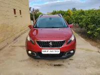 Usado Peugeot 2008 Allure 110 CV (80 kW) 2018 Rojo SUV