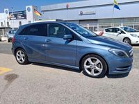 Usado Mercedes B180 109 CV (80 kW) 2013 Azul Monovolumen