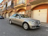 Usado Mercedes C180 Elegance 143 CV (105 kW) 2008 Gris / plata Berlina