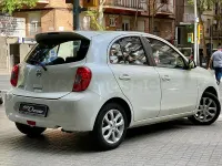 Usado Nissan Micra Acenta 80 CV (58 kW) 2015 Blanco Utilitario