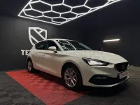 Usado Seat Leon Style 115 CV (84 kW) 2021 Blanco Berlina