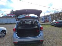 Usado Kia Carens 136 CV (100 kW) 2013 Plata Monovolumen