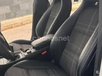 Usado Mercedes CLA200 136 CV (100 kW) 2015 Blanco Berlina