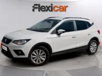 Usado Seat Arona Ecomotive 95 CV (69 kW) 2018 Blanco SUV