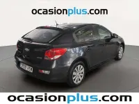 Usado Chevrolet Cruze LT 131 CV (96 kW) 2013 Negro Utilitario