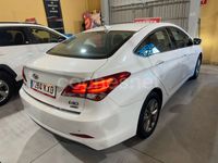 Usado Hyundai i40 116 CV (85 kW) 2019 Blanco Berlina