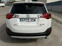 Usado Toyota RAV4 Executive 150 CV (110 kW) 2015 Blanco SUV