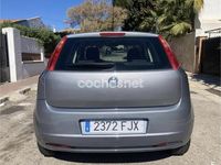 Usado Fiat Grande Punto Active 77 CV (56 kW) 2006 Gris / plata Utilitario