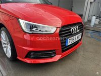 Usado Audi A1 Sportback Exclusive 95 CV (69 kW) 2018 Rojo Utilitario