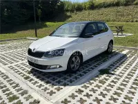 Usado Skoda Fabia Ambition 75 CV (55 kW) 2016 Blanco Berlina