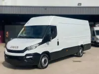 Usado Iveco Daily 116 CV (85 kW) 2020 Blanco Berlina