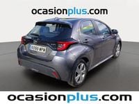 Usado Toyota Yaris Hybrid Active 116 CV (85 kW) 2024 Gris Utilitario