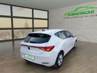 Usado Seat Leon Style 131 CV (96 kW) 2021 Blanco Berlina