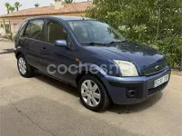 Usado Ford Fusion Trend 80 CV (58 kW) 2005 Azul Utilitario