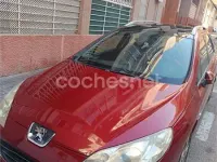Usado Peugeot 407 Sport 136 CV (100 kW) 2007 Rojo Familiar