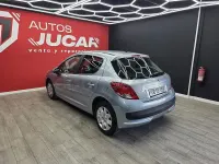 Usado Peugeot 207 Active 92 CV (67 kW) 2012 Gris / plata Berlina