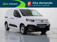Usado Fiat Doblò 100 CV (73 kW) 2024 Blanco Monovolumen