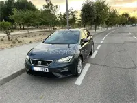 Usado Seat Leon ST FR 130 CV (95 kW) 2019 Gris / plata Familiar