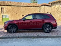 Usado Mercedes GLC220 197 CV (144 kW) 2023 Granate SUV