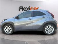 Usado Toyota Aygo X 72 CV (52 kW) 2024 Gris SUV