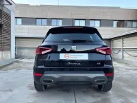 Usado Seat Arona FR 116 CV (85 kW) 2025 Negro SUV