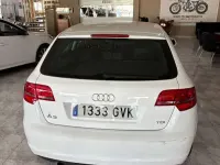 Usado Audi A3 Sportback Ambiente 105 CV (77 kW) 2010 Blanco Utilitario