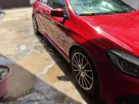 Usado Mercedes A200 150 CV (110 kW) 2018 Rojo Berlina
