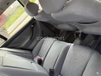 Usado Seat Toledo Stella 110 CV (80 kW) 1999 Gris / plata Berlina