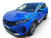 Usado Peugeot 3008 Allure 130 CV (95 kW) 2021 Azul SUV