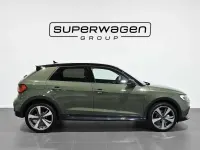 Usado Audi A1 Black Edition 116 CV (85 kW) 2025 Verde SUV
